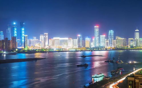 2021年南昌房價跌回3年前,買房這1盤需謹(jǐn)慎,這4盤可撿漏